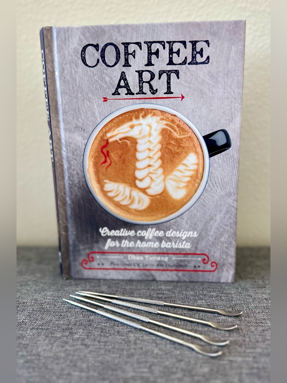 Coffee Art: Creative Coffee Designs for the Home Barista -  Dhan Tamang